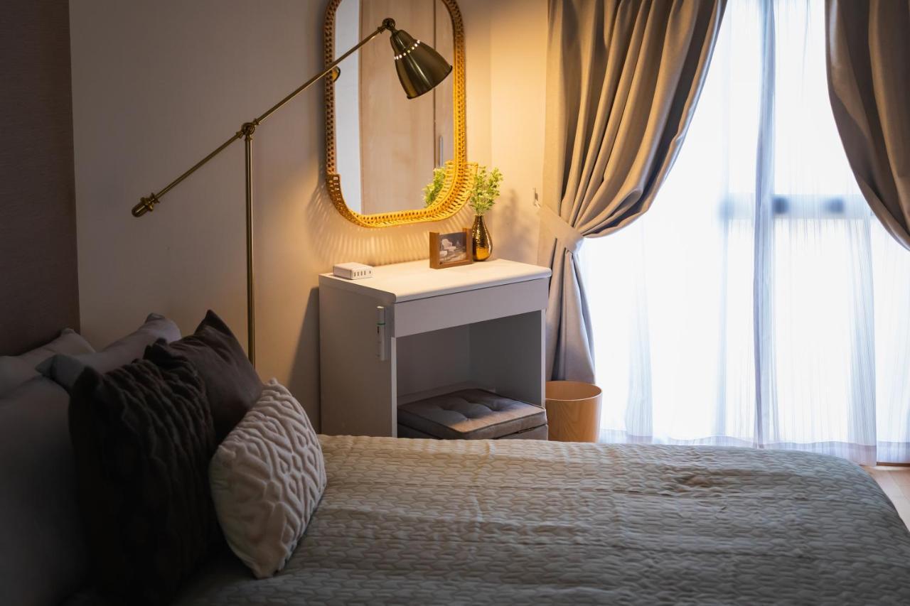 Kuru Taisho Appartement Osaka Buitenkant foto
